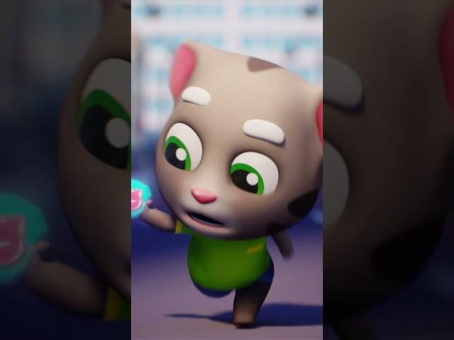Tom Rescues Angela! ️ Talking Tom #Shorts