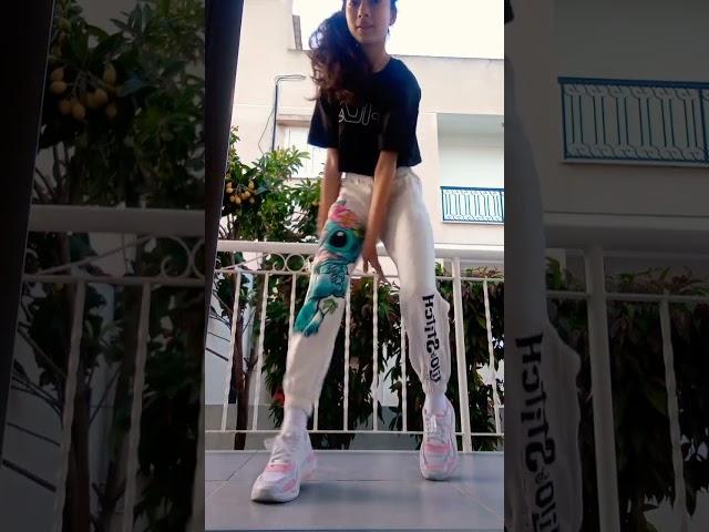 Face reveal  Sturdy