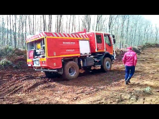 VFCI RENAULT D14 4X4 CCF 280CV BOMBEIROS DE VINHAIS