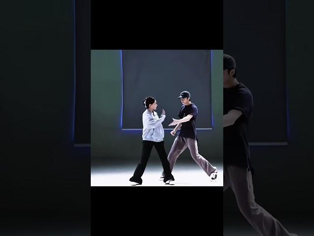 #shorts 程潇闫桉练习生版也这么好看，两人好配！！#chengxiao #程潇 #陈都灵 #chenduling #侯明昊 #neohou #田嘉瑞 #tianjiarui
