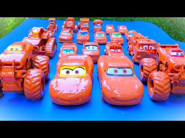 Clean up muddy minicars & disney pixar car convoys! Play in the garden