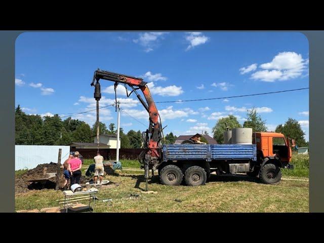 Бурение колодца машиной в к.п. Добрый берег Клинский район