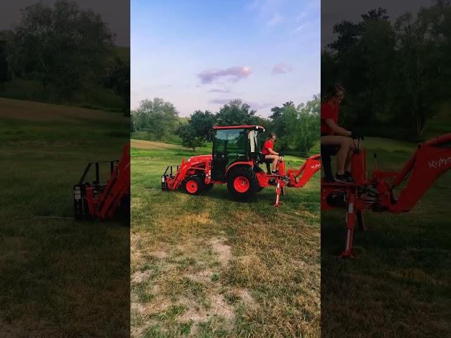 BH77 Backhoe on a Kubota LX