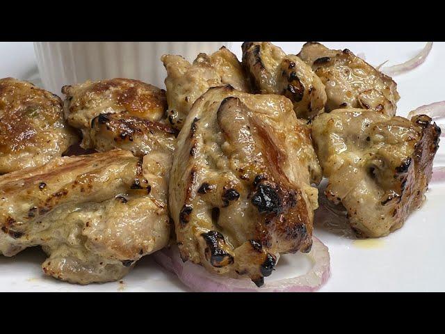 Soft And Juicy Chicken Tikka Recipe | Restaurant Style Chicken Malai Tikka On Gas Stove