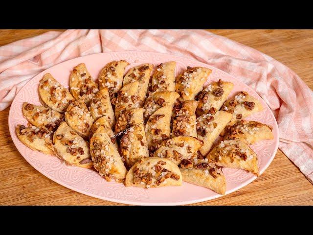 Wonder Crescents Filled with Apricot Jam and Walnuts My Great-grandmother's Recipe CC| Savori Urbane