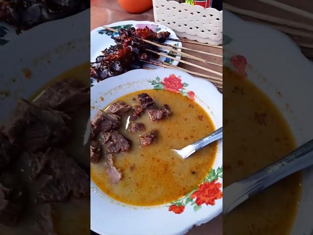 Уличная еда на Бали — дёшево и вкусно? ️ #бали #еда #улицаяда