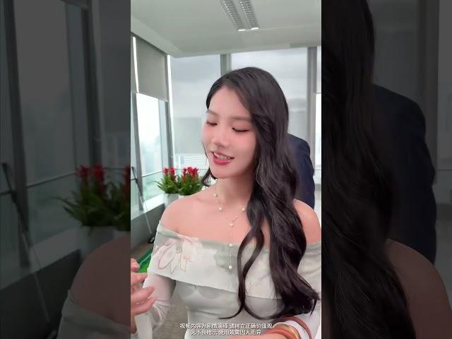 心机闺蜜竟然想撬我老公 看完如何打她的脸！