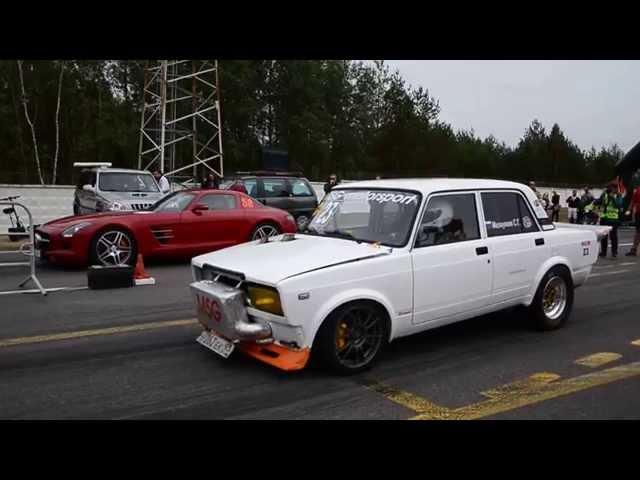 LADA 2107 vs Mercedes-Benz SLS AMG