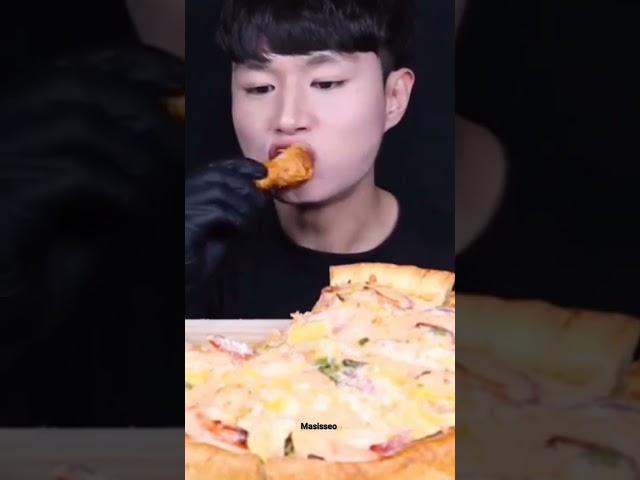 Cr: kgxhwang #pizza #chicagopizza #chicken #mukbang #asmr #mukbangasmr #asmrsounds #asmreating