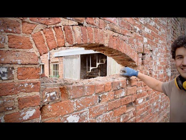 A forgotten archway, unused for 100 years...