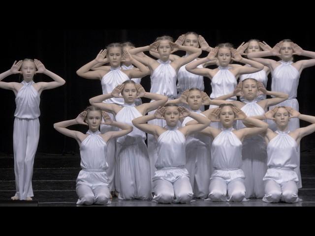 "One for two." Modern dance. 11-12 years old.