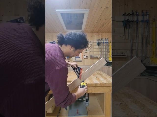 Vinclu Multifuncțional pentru Tâmplărie și Dulgherie