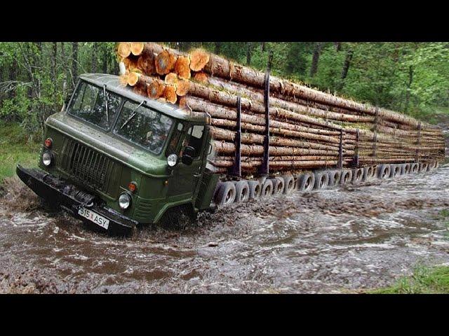 Extreme Dangerous Biggest Logging Wood Truck Driving Skills Heavy Equipment Loading Climbing Working