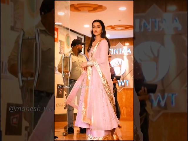Shraddha Kapoor Spotted Looks Beautiful in traditional #shraddhakapoor #shraddhas_gaurav