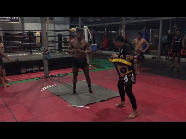 Buakaw power kicks