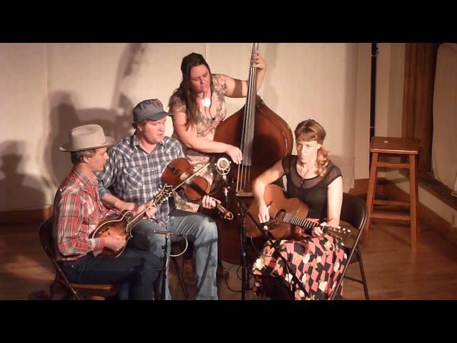 Foghorn Stringband at the Laurel Theater, "He'll Hold to my Hand"