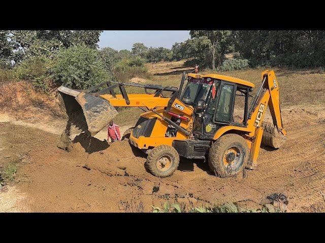 JCB 3dx Backhoe Loader  Mud In Mahindra 475 Di Tractor and Stuck in Mud | Jcb Video