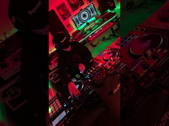 Oldschool Mashup Vibes – Back to the Roots! #dj #techhouse #djlife