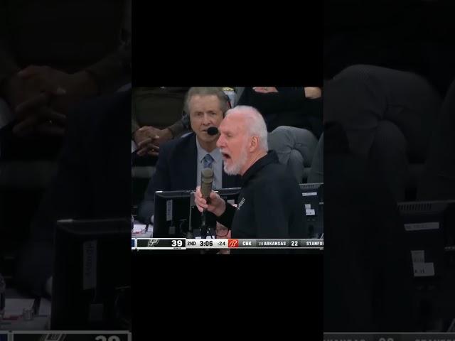 Gregg Popovich tells the Spurs fans to stop booing Kawhi Leonard when he's shooting free throws.