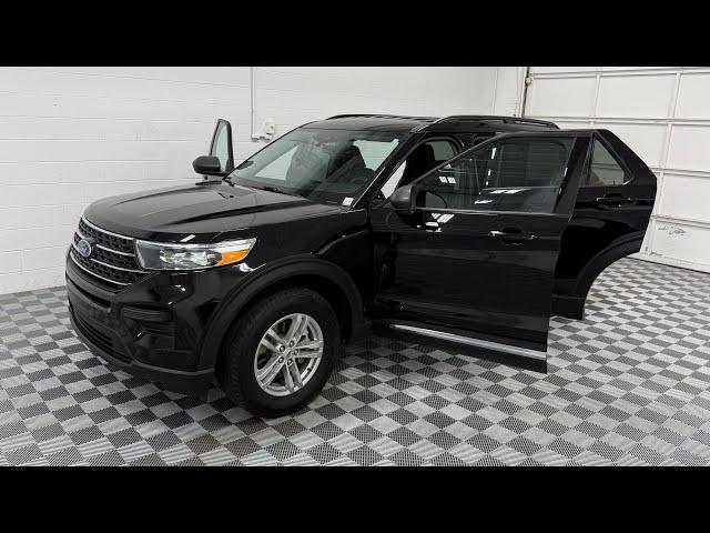 2022 Ford Explorer XLT (XYZ Motors)