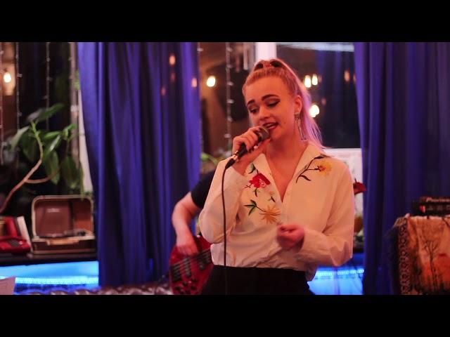 Анастасия Шитлина Medley: "Learning how to fly/Fly me to the moon"