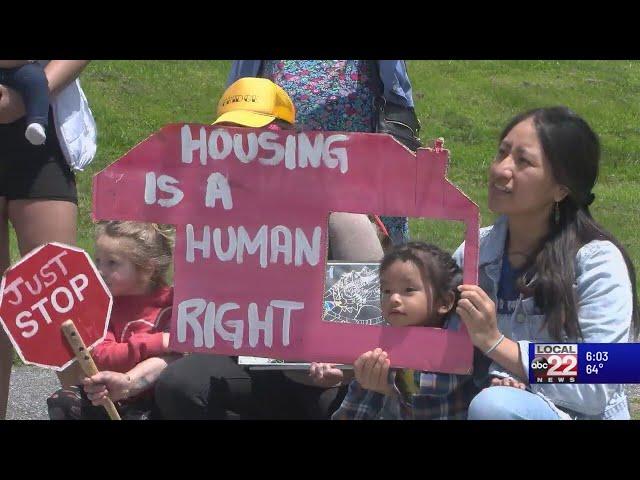 Migrants in Vermont celebrate new housing law
