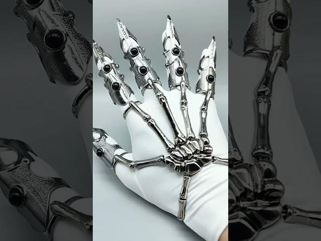 Mens skeleton hand bracelet. #bracelet #skeleton #shorts #worldnetgifts