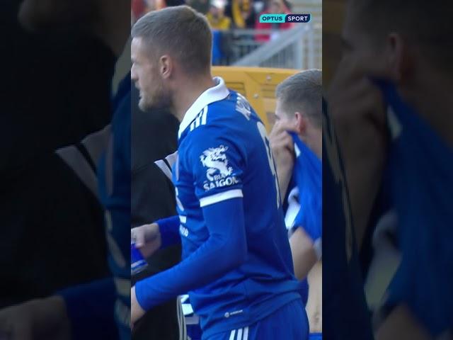 Jamie Vardy just smacking a Red Bull before breaking Premier League records 