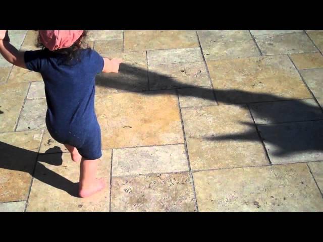 kieran a andar2.MP4