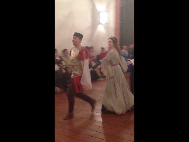 SO YOU WANT TO DO MEDIEVAL DANCE? SOME Medieval/Renaissance dance resources!