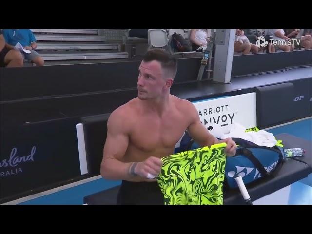 Marton Fucsovics shirtless in Brisbane