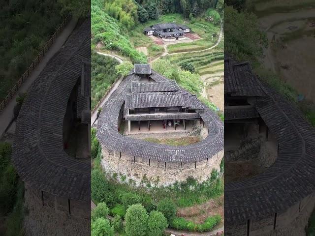 明朝开国功臣李善长曾经居住过的地方后来遇见朱章，朱元章叫他去辅助，那一走就再没有回来过！