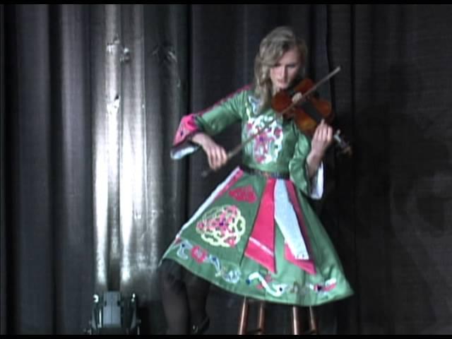 Sarah Holbrook "Celtic String Medley"