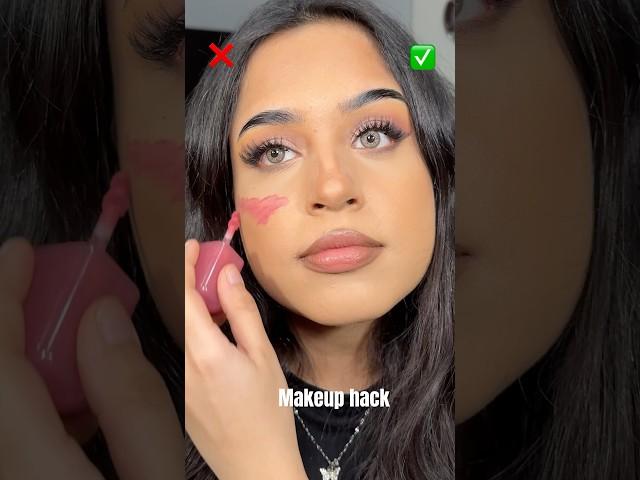 This blush hack literally works!! Small face in seconds