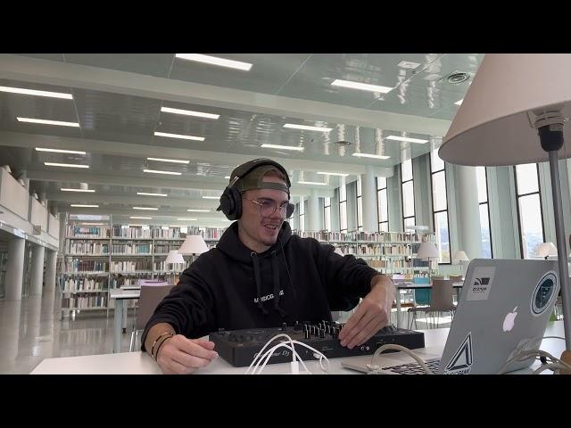 UKG Set @ Bibliothèque Universitaire de l’UGA (Grenoble)