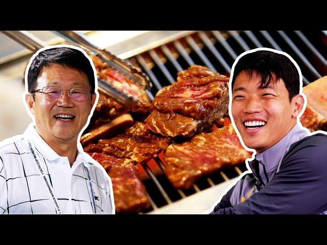 Trying Korean food with Hee Chan's Father! | Wolves Academy on tour in Korea