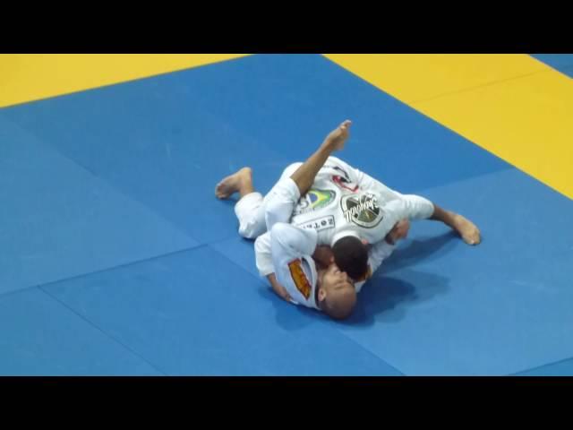 Theodoro Canal vs Nuno Martins - FINALS - IBJJF European Open 2016 - Black Master 1 - Light