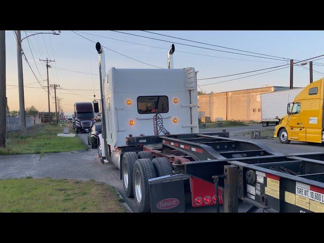 Немного работы на классике Peterbilt 389 C15 Cat￼