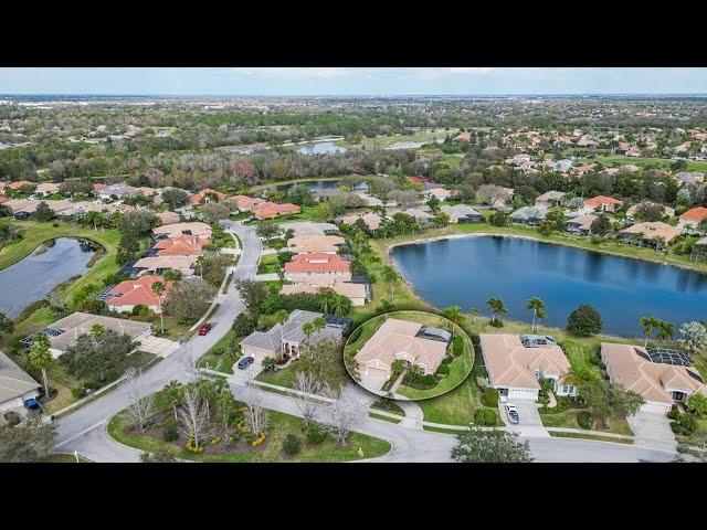 Lakeview Luxury in Lakewood Ranch: Stunning 3-Bed Home with Upgrades & Heated Pool