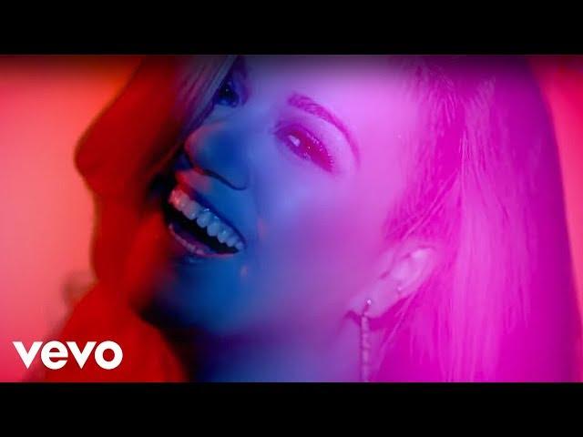 Kelly Clarkson - Heartbeat Song