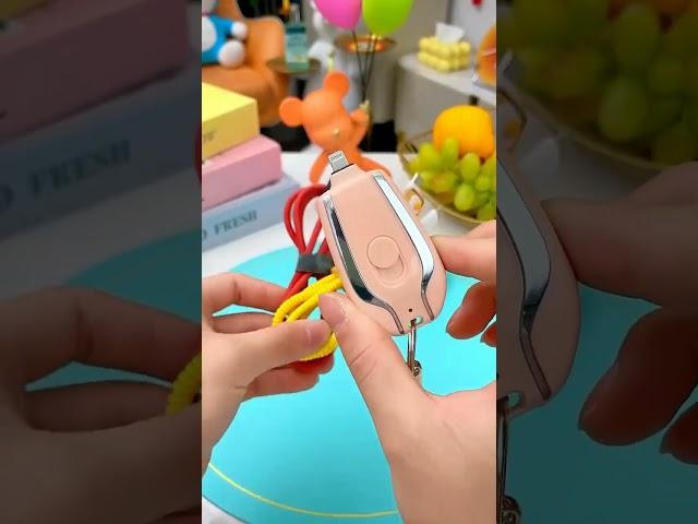 KeyChain Power Bank | Battery Backup Kit | #techshorts #shortsvideo #shortsviral #iphone #galaxys23