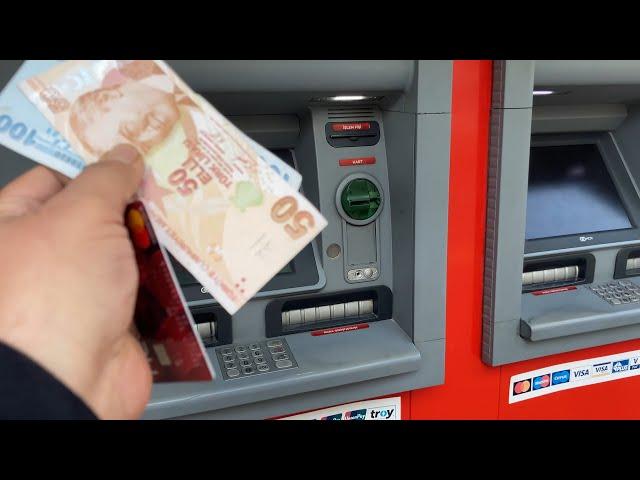 Akbank ATM'den Para Çekme