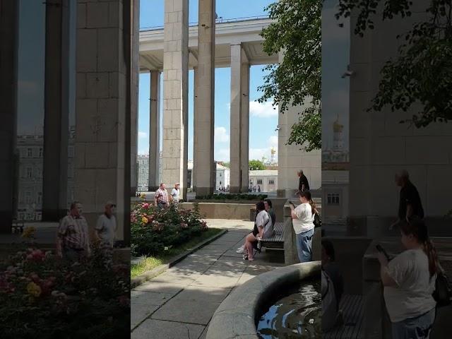 Секретный дворик у Кремля.
