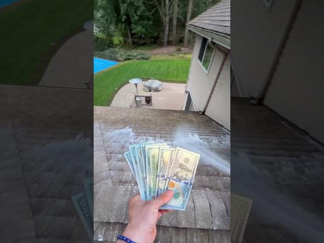 Your new way to make $300 per hour #softwash #roofwashing #roof cleaning