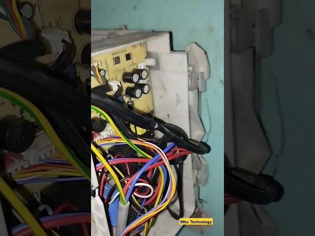 #ac #serviceing #airconditioner #billah #mbstechnology #electrician #shorts #fyp