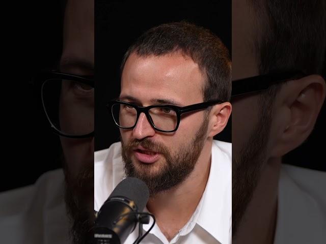 Как без выгорания творить больше 10 лет! Большое интервью с L‘one уже на канале! #гребенюк #интервью