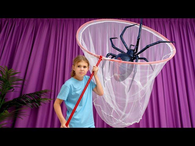 Vania Mania Kids' Home Insect Hunt! Learning Through Pretend Play