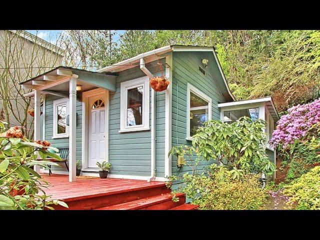 World's Most Coziest Tiny House Dides Inside A Magnolia Garden