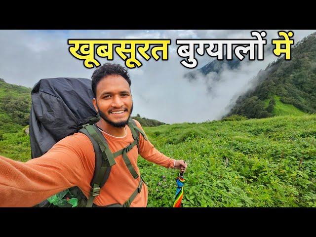 मुश्किल रास्तों से पहुँचे बुग्यालों की ओर || Mandani Valley Trek || Pahadi Biker || Alok Rana