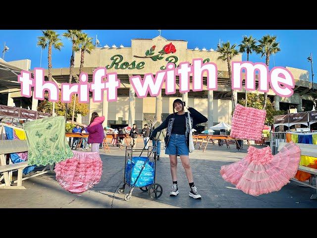 THRIFT WITH ME // spending $500 at the *BIGGEST* flea market in Los Angeles!